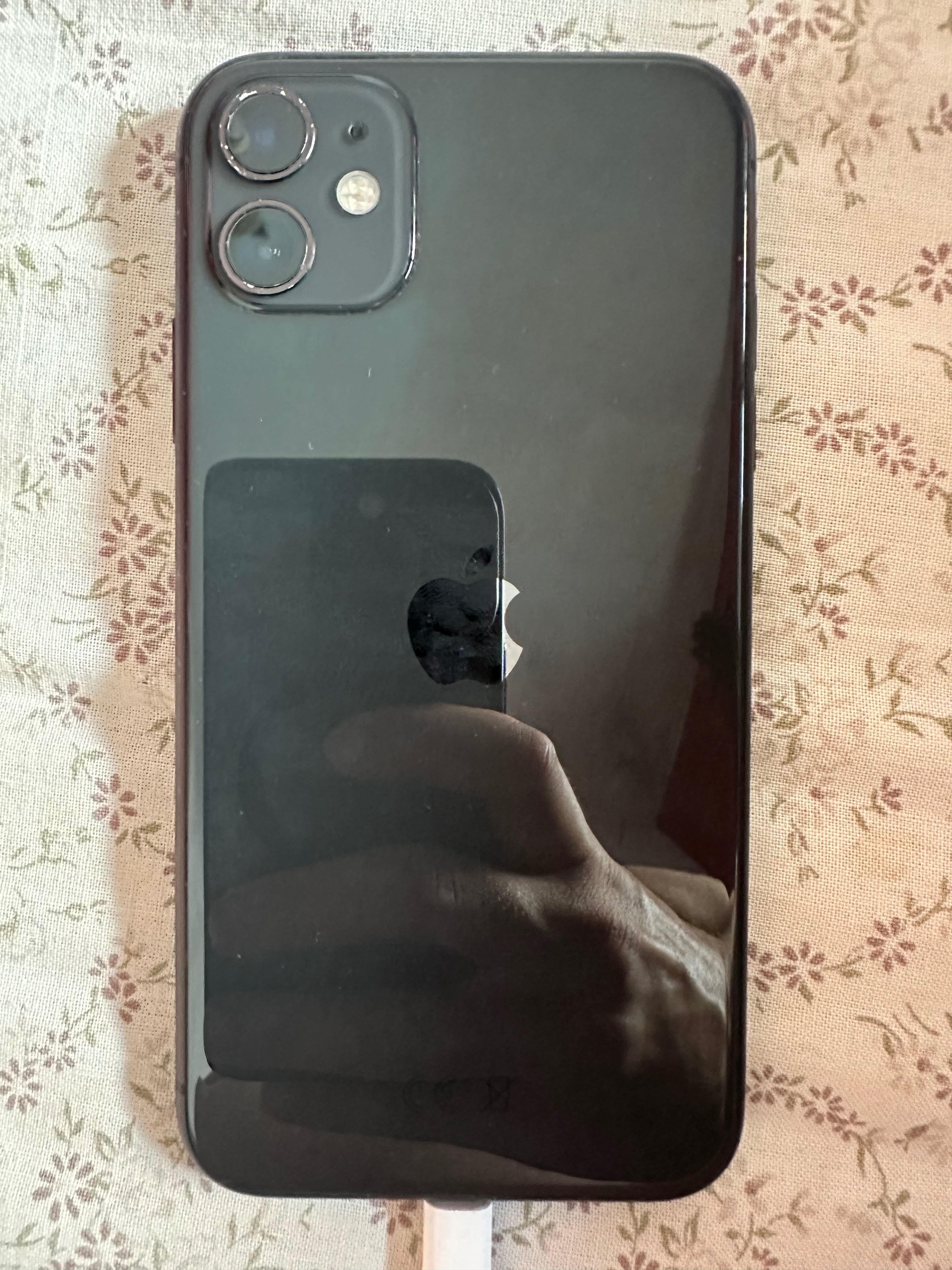 iPhone 11 128GB usado
