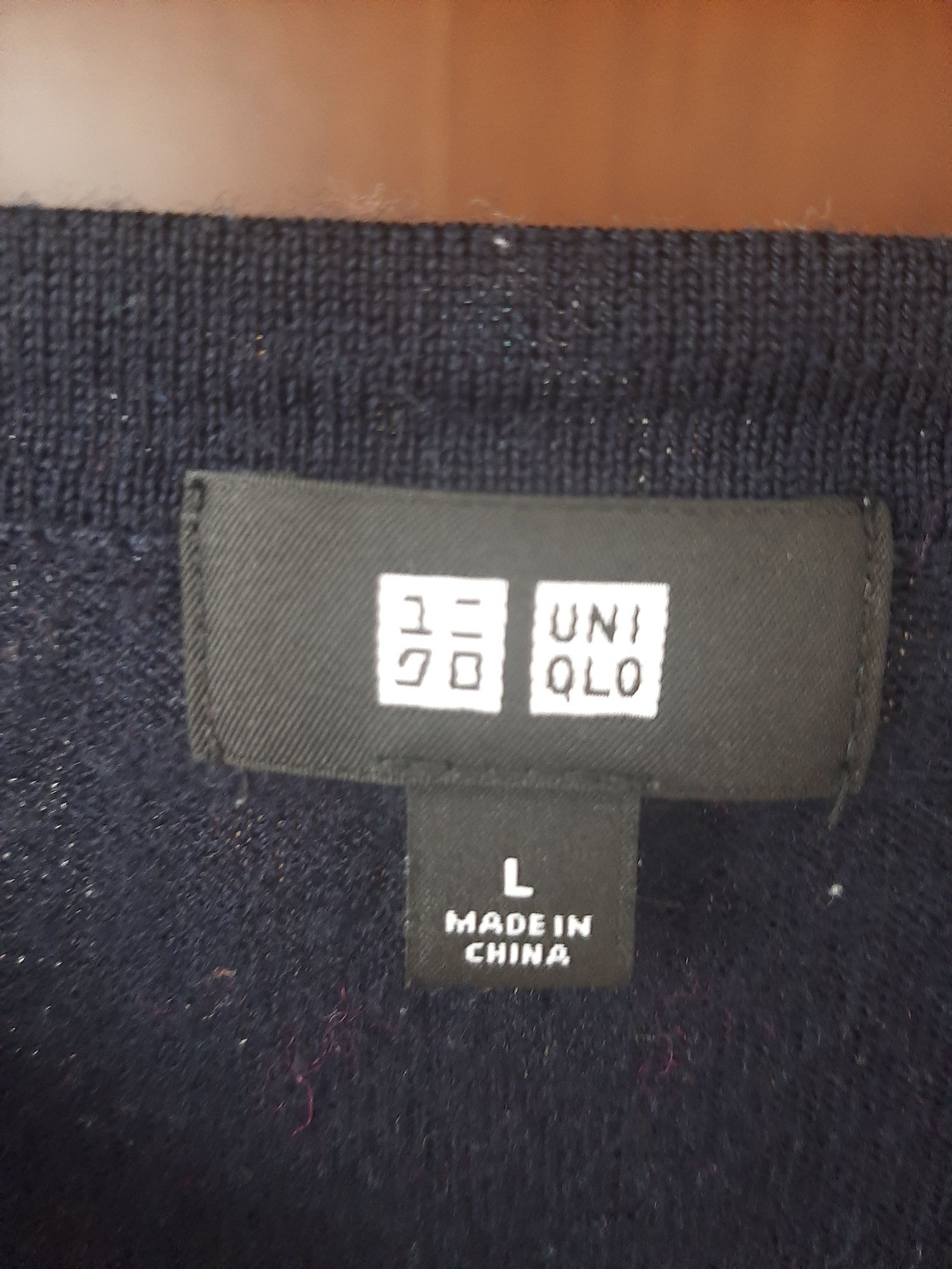 Uniqlo sweter 100% wełny mięciutki 5. L uniseks