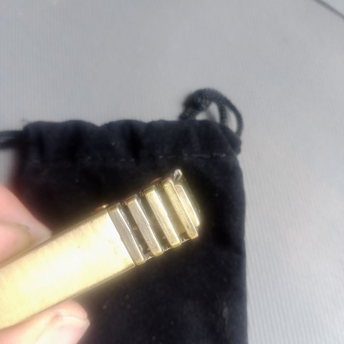 Бензиновая зажигалка