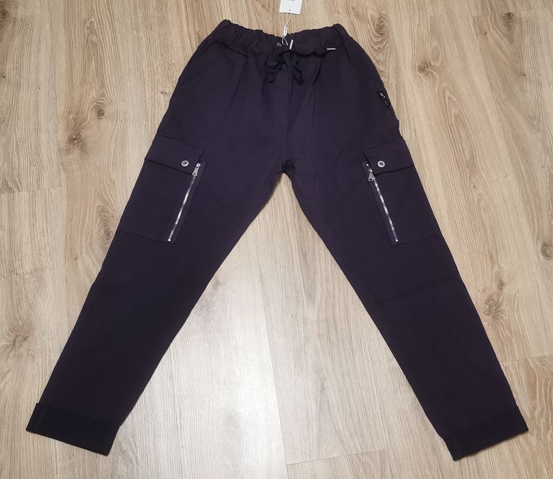 Spodnie damskie Minouu