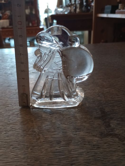 Śliczny świecznik Mikołaj grube szkło Okazja