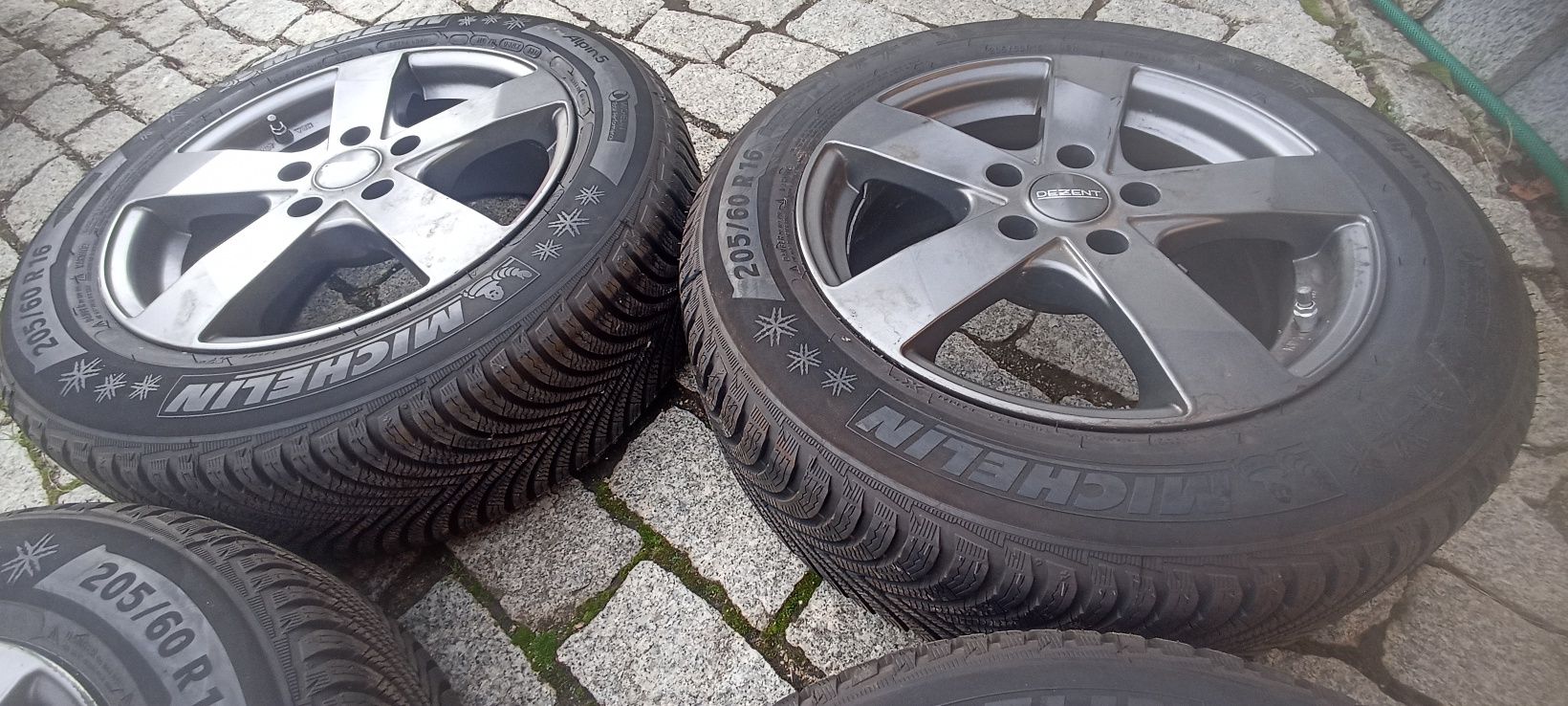 Jantes 16 KBA c pneus Michelin novos