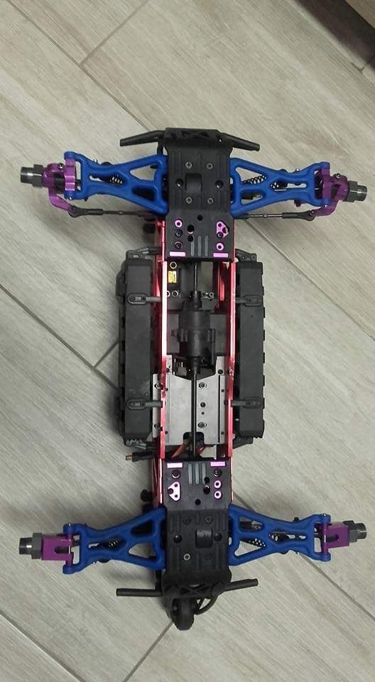 HPI Savage flux xl mt , truggy 1:8 rc
