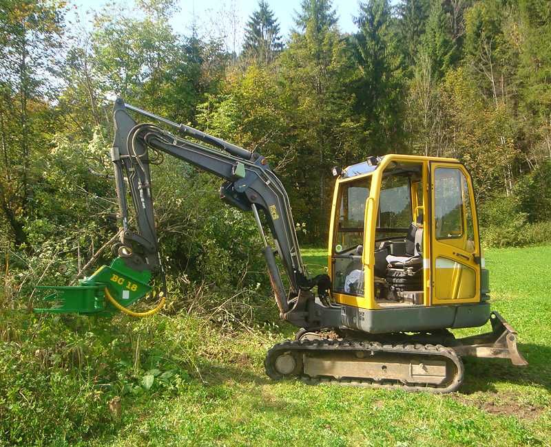 GŁOWICA ŚCINKOWA do drzewa krzaków do mini koparki YANMAR KUBOTA VOLVO