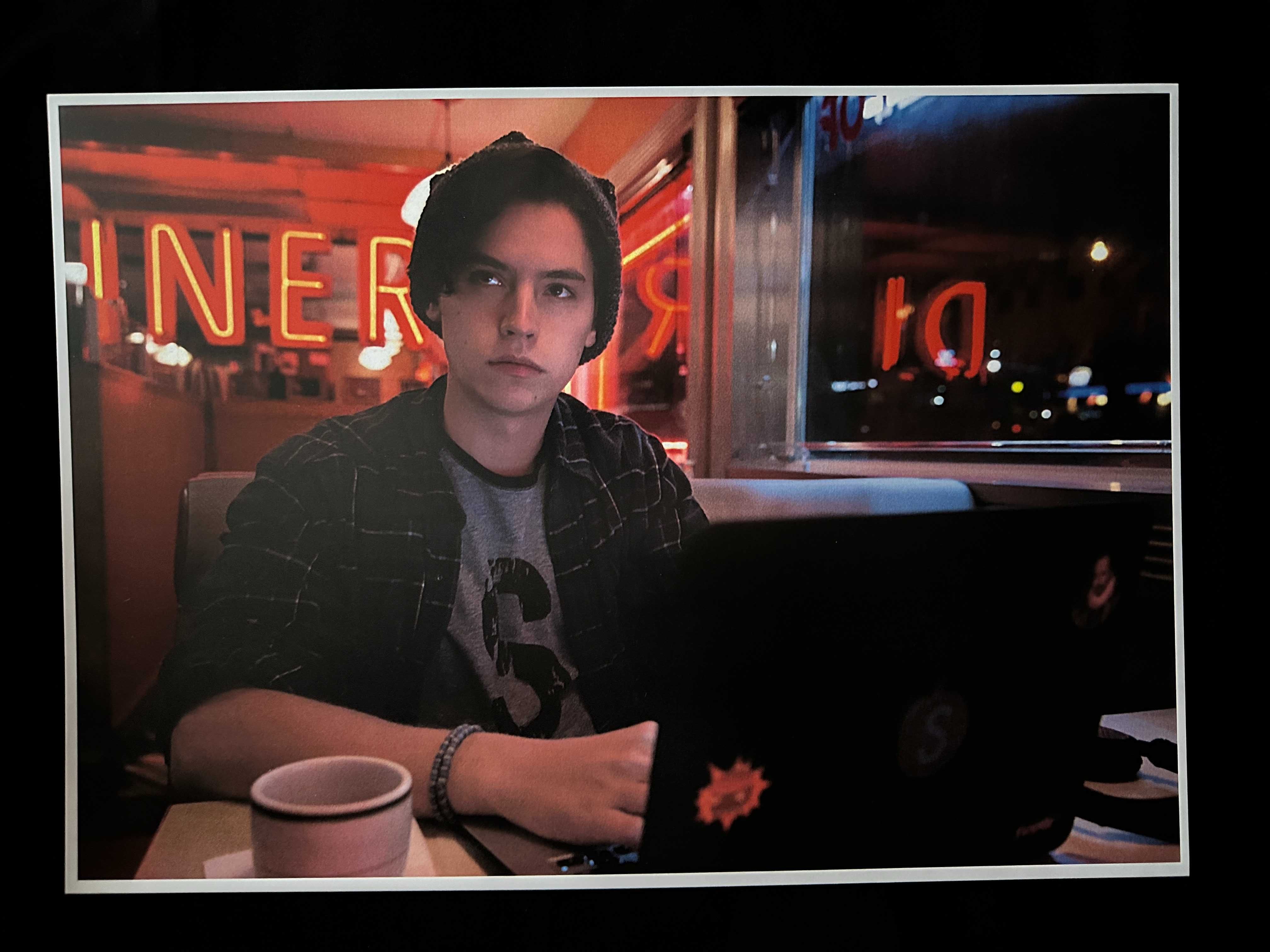 Riverdale serial netflix cole sprouse jughead jones Plakat A3 duży