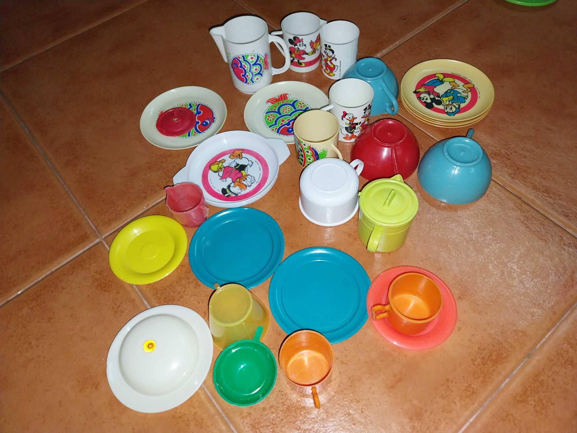 Brinquedos antigos - utensílios de cozinha anos 70