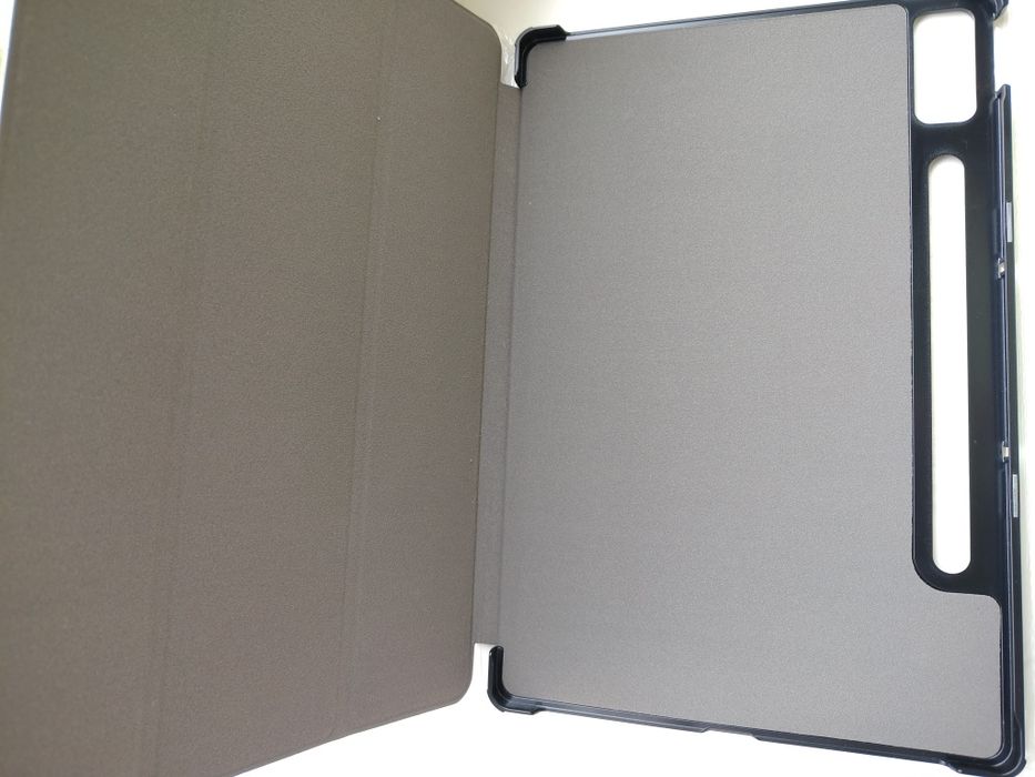 Чехол на планшет Lenovo pro 12.7