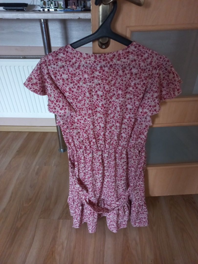 Продам плаття жіночі
