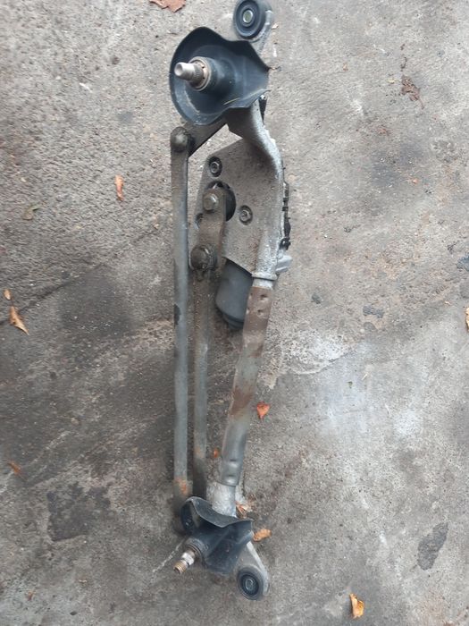 Mechanizm wycieraczek Yaris 2