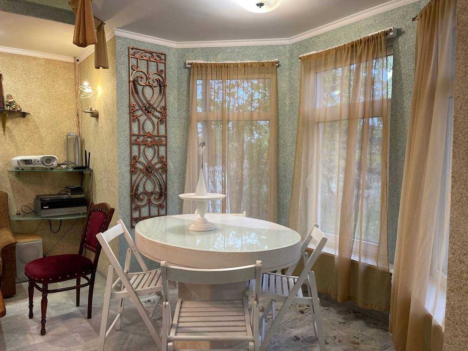 Продається будинок мрії на Дамбі