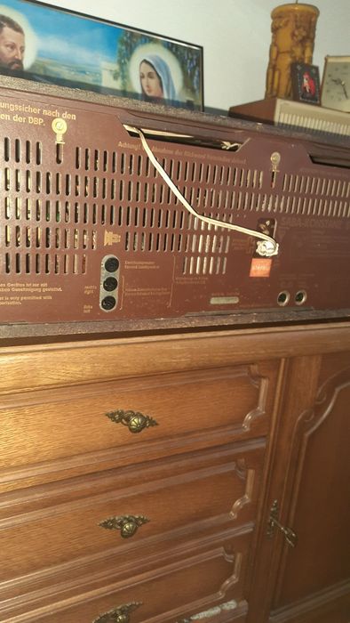 Продам радіо лампове