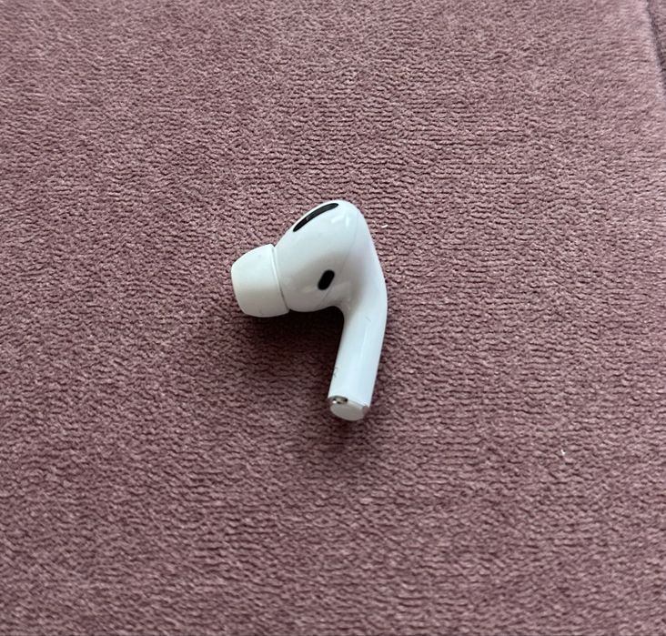 AirPods Pro 1 - Prawa słuchawka - A2083