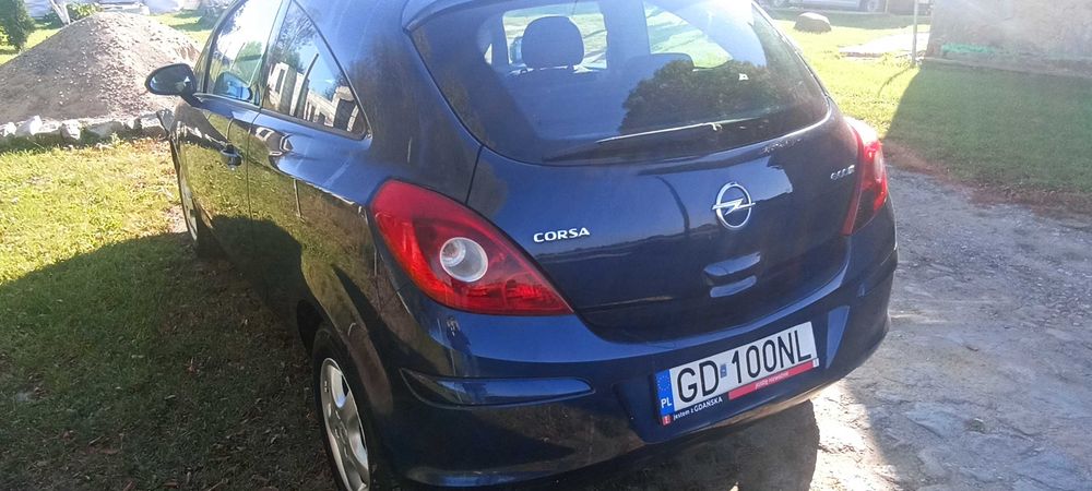Corsa D lift benzyna niski przebieg klima