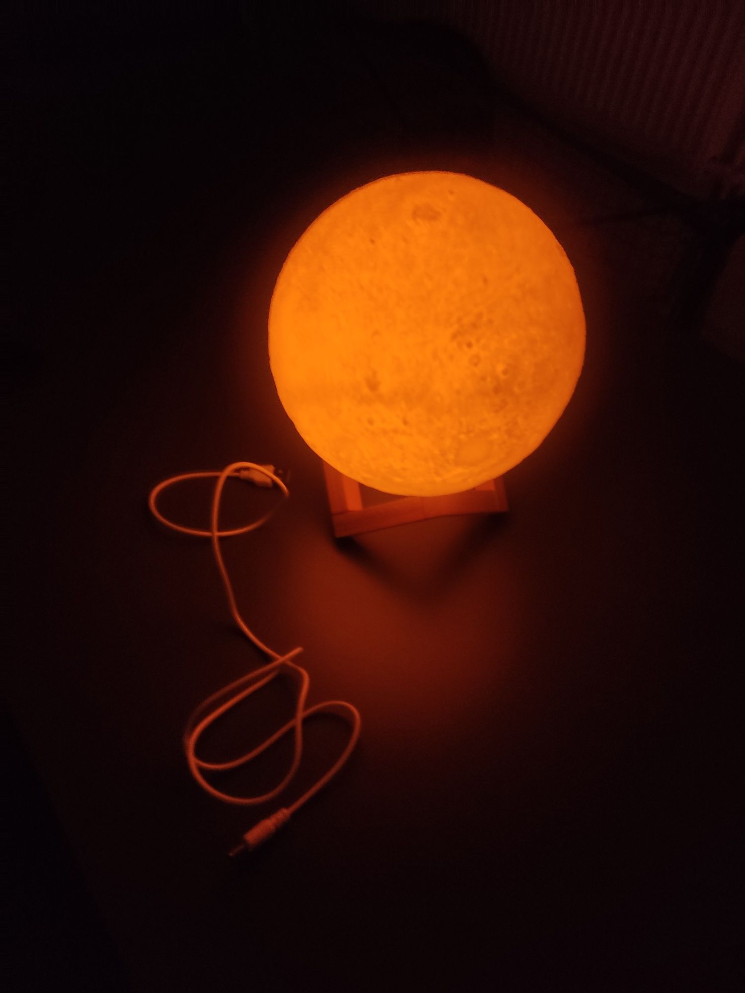Księżyc kula biała lampa dwa kolory światła do ładowania btb