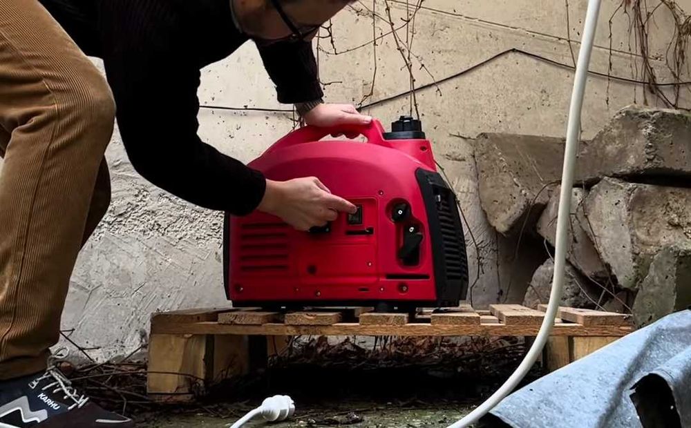 УСПЕЙТЕ ПОЛНАЯ РАСПРОДАЖА Генератор Honda 2000 Вт инверторный