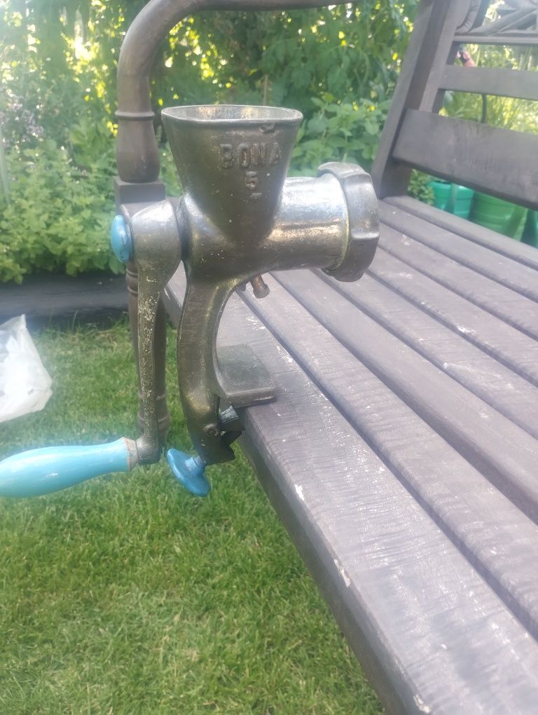 Sprzedam maszynkę do mielenia mięsa