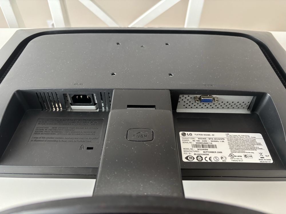 Monitor LG FLATRON 22”