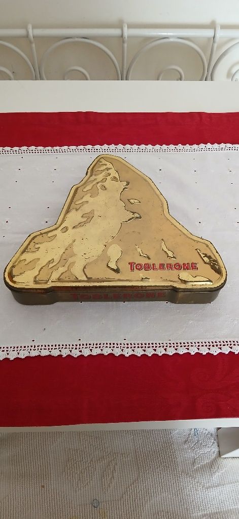 Lata Toblerone, usada