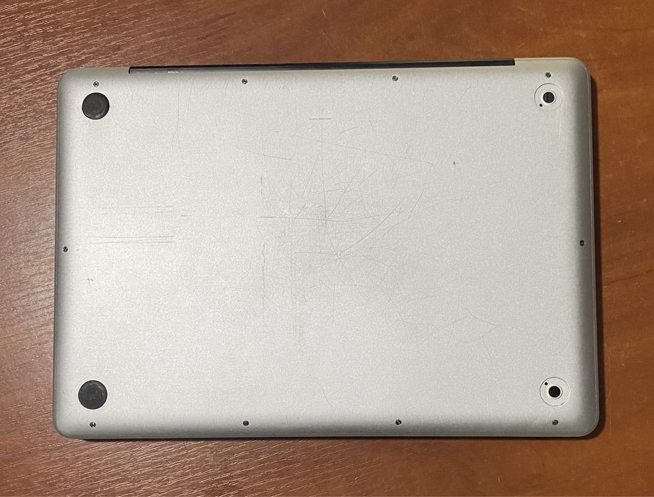 Ноутбук MacBook A1278 13" /4GB RAM/250GB HDD! N2711