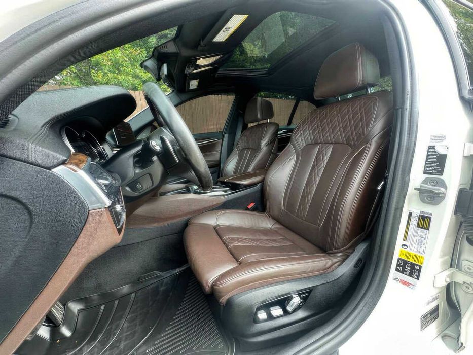 BMW 5 Series M550i xDrive      2018