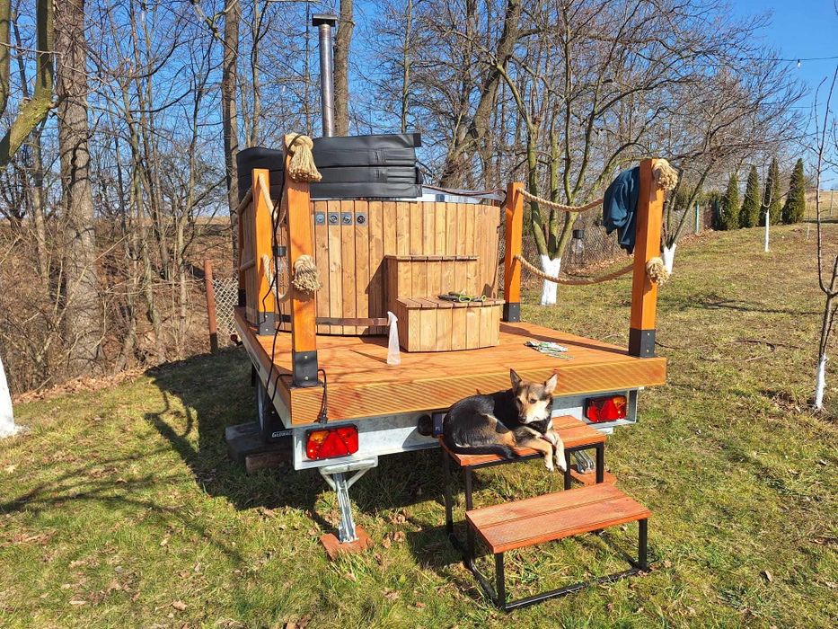 Balia ogrodowa + przyczepka, jacuzzi