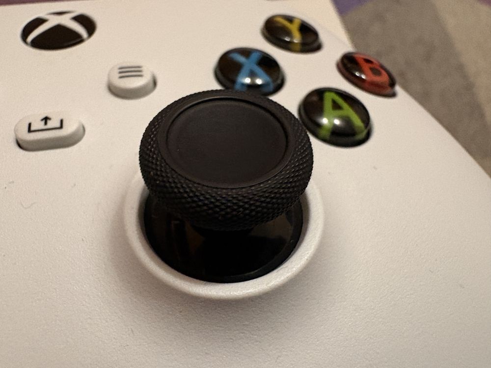 Xbox Series S 512 GB+Новий геймпад +акк з GamePass Ultimate по 5.06.26