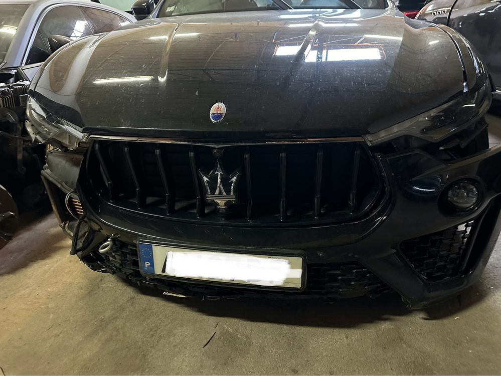 Maserati Levante 3.0 Q4 gasolina 350cv a trabalhar e andar 2021