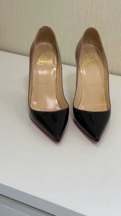 Christian Louboutin модель So Kate розмір 35 1/2 оригінал