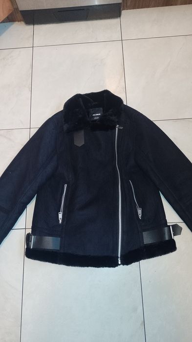 Sprzedam NOWĄ Z METKĄ kurtkę przejściowa nieuzywaną ocieplana w środku