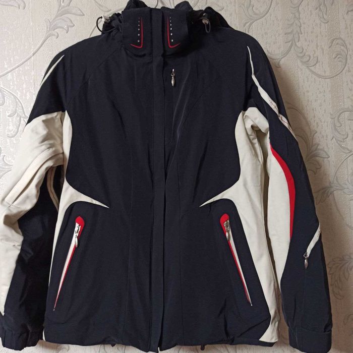 Жіночий лижний комбінезон descente десценте розмір xs-s (36-38)