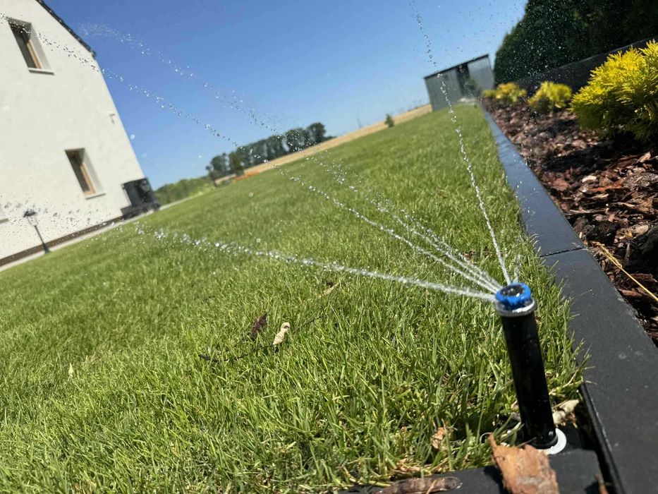 Usługi Ogrodnicze Koszenie traw, systemy nawadniające, prace ogrodowe