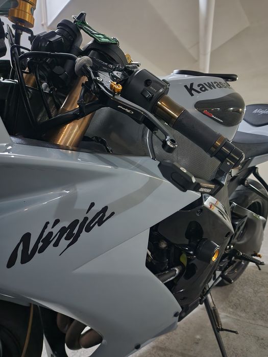 Kawasaki ZX10R 2008