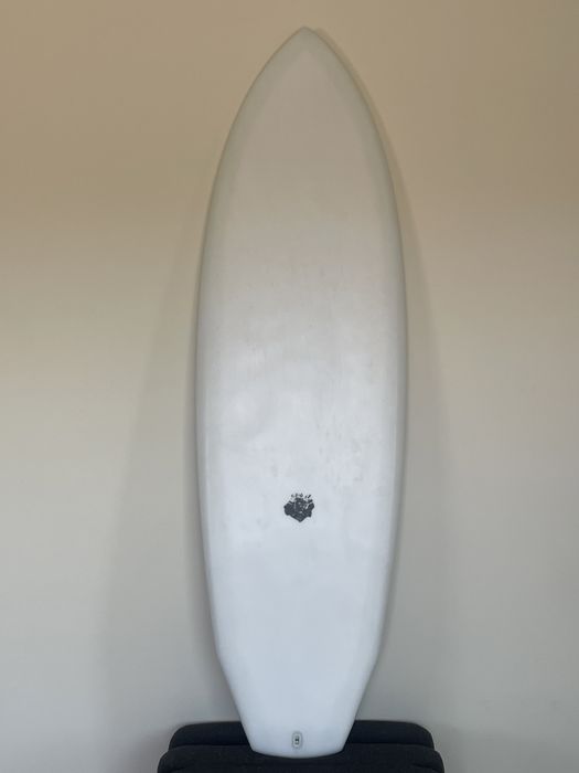 Prancha de surf 5’6 com 31.5 L