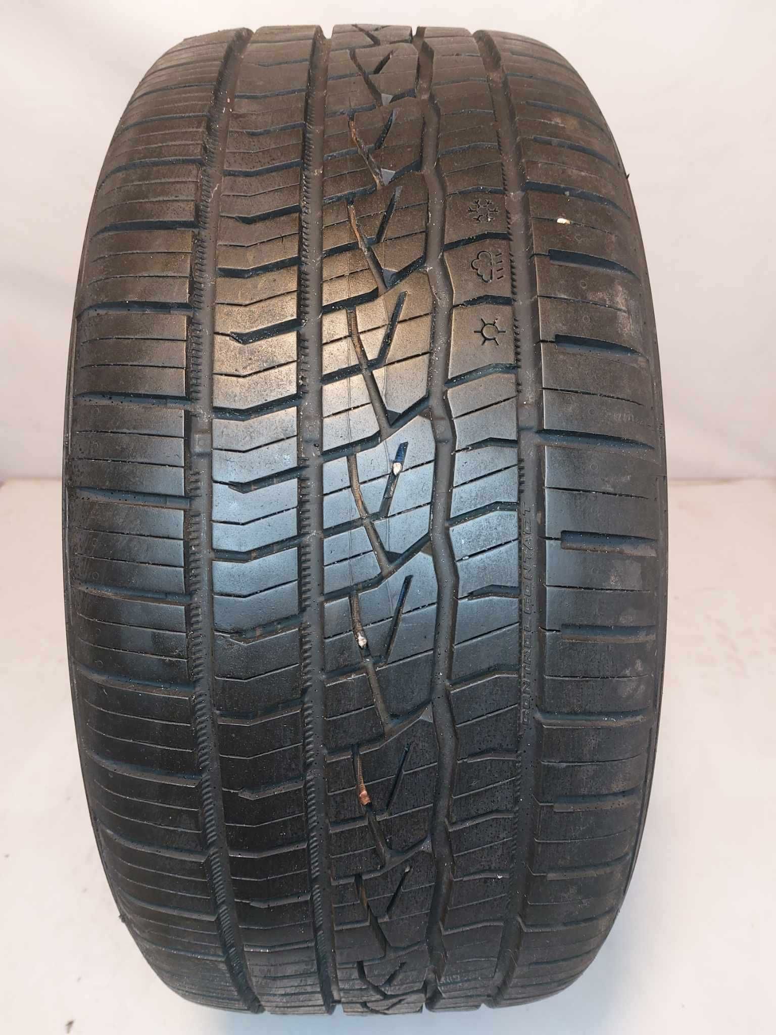 Opona Continental Control Contact Sport SRS+ 255/40 R19 1 szt.