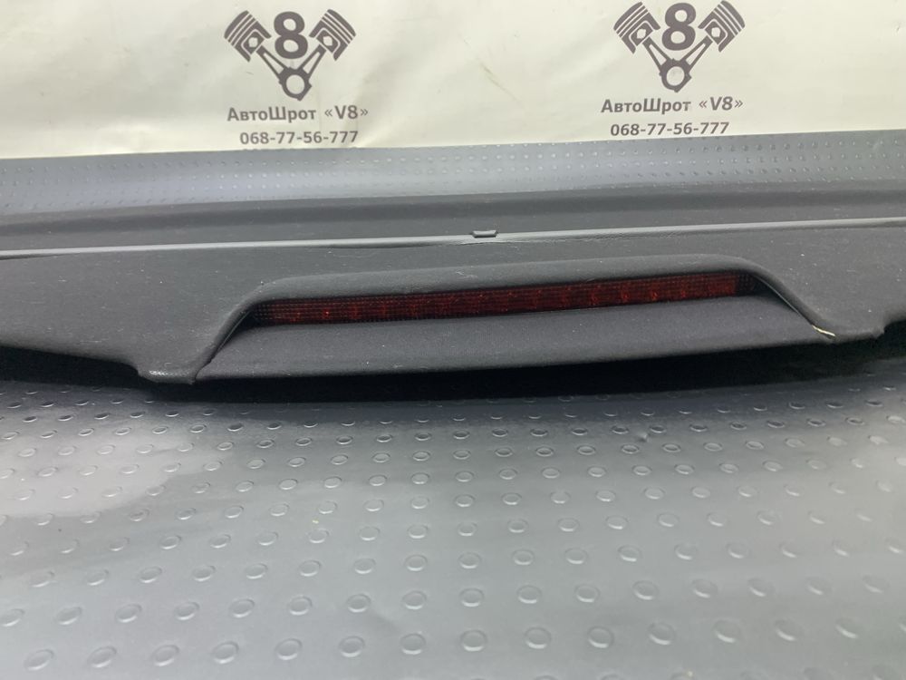 Полка багажника Volkswagen Passat B5 B5+ седан задня полиця пасат б5