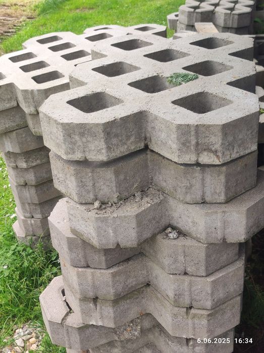 Ażurowa płyta betonowa