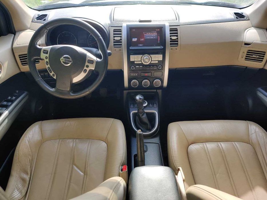 Nissan X-Trail 2011
