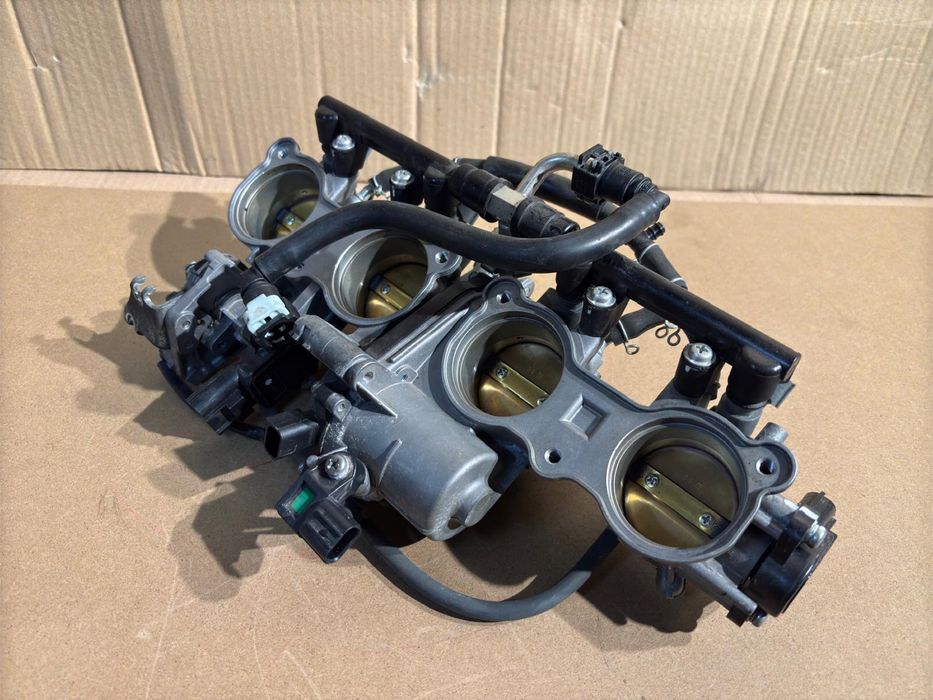 Yamaha MT10 MT-10 Przepustnice Wyryski Czujnik Położenia TPS Listwa