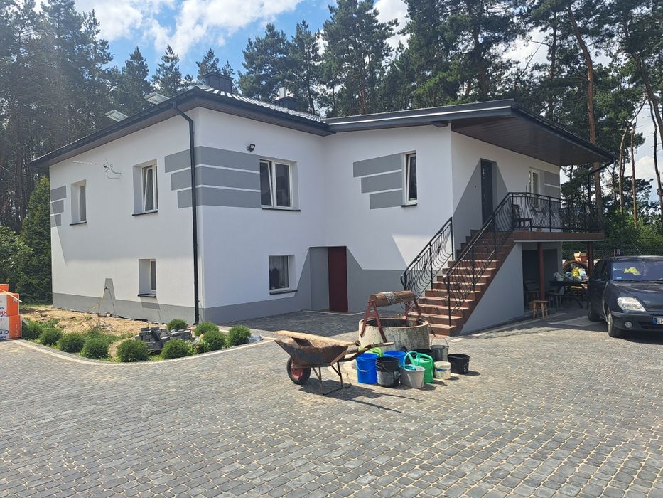 Elewacje Docieplenia Ocieplenia Adaptacja Poddaszy Wykończenia Wnętrz