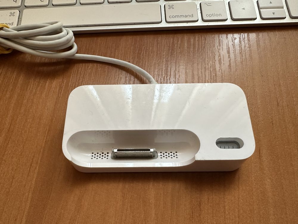 Док станція Apple A1234 Dual Dock MA944B/A iPhone 2g