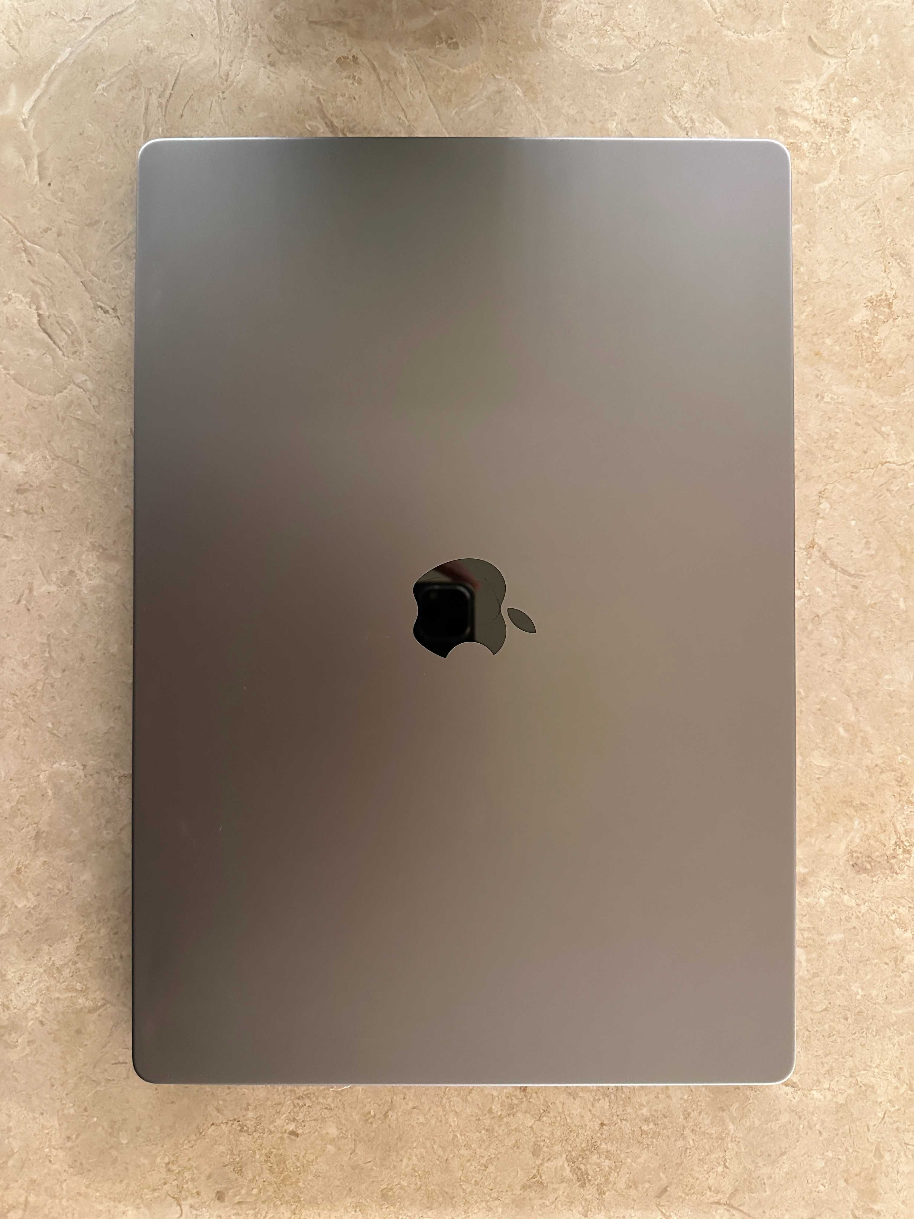 Macbook Pro M2 - 16 inches - 2023 - QWERTY