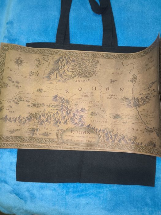 Tote bag + 2 mapas do o senhor dos anéis a guerra dos rohirrim
