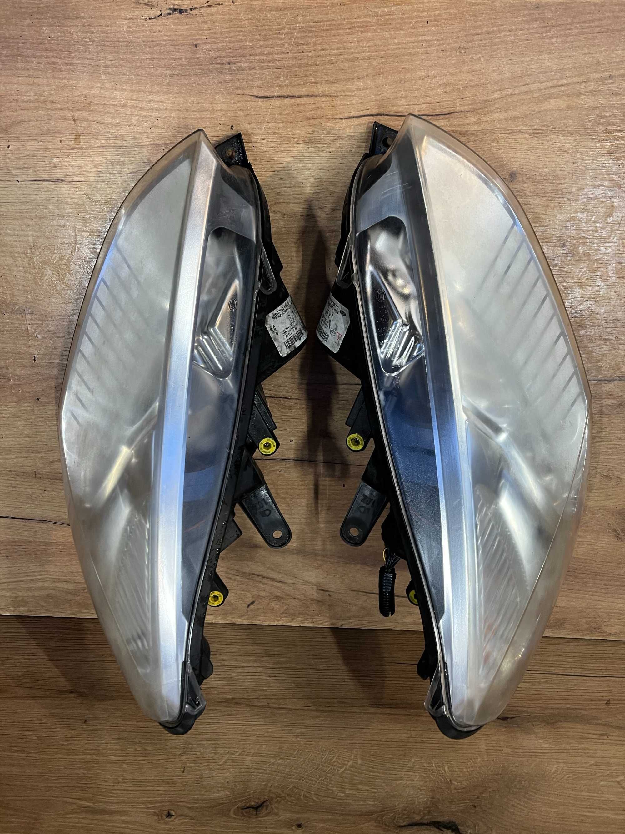Lampa/reflektor przedni lewy prawy Ford S-Max/ Galaxy
