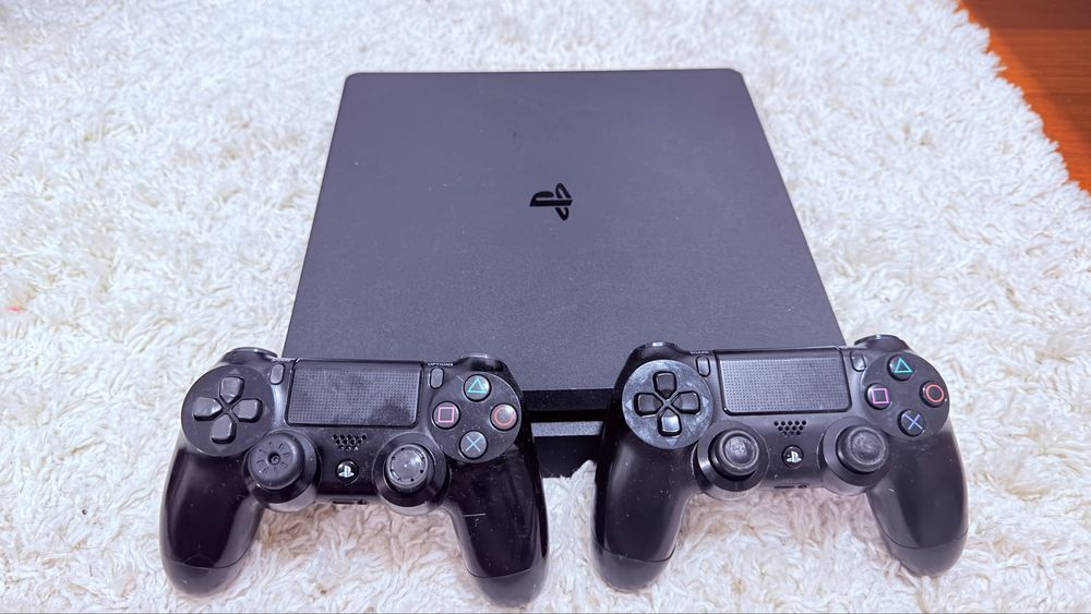 Para vender logo,  PLAYSTATION 4, 500 GB