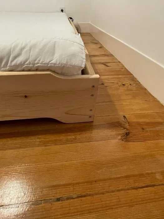 Cama de Chão / Tatami – Casal 140 cm (1 ano de uso)