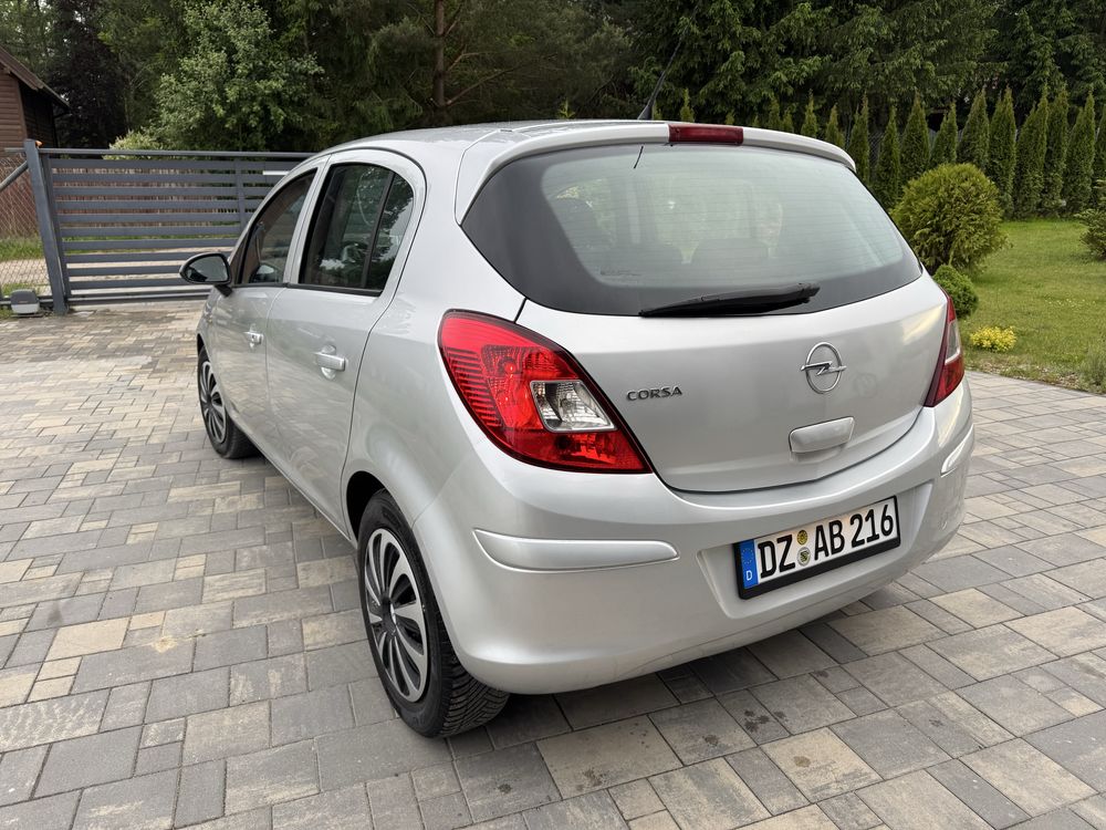 Opel corsa 1.2 Niemiec bardzo ladna
