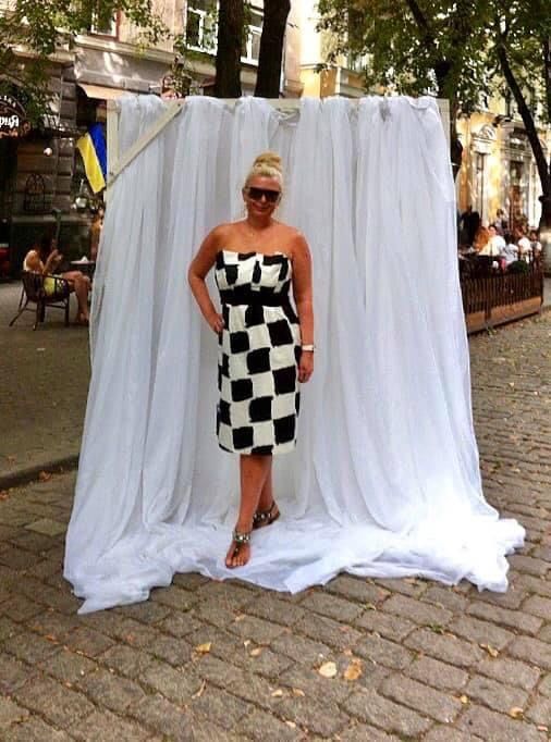 Нарядное коктейльное платье миди для свидетельницы (подруга невесты)