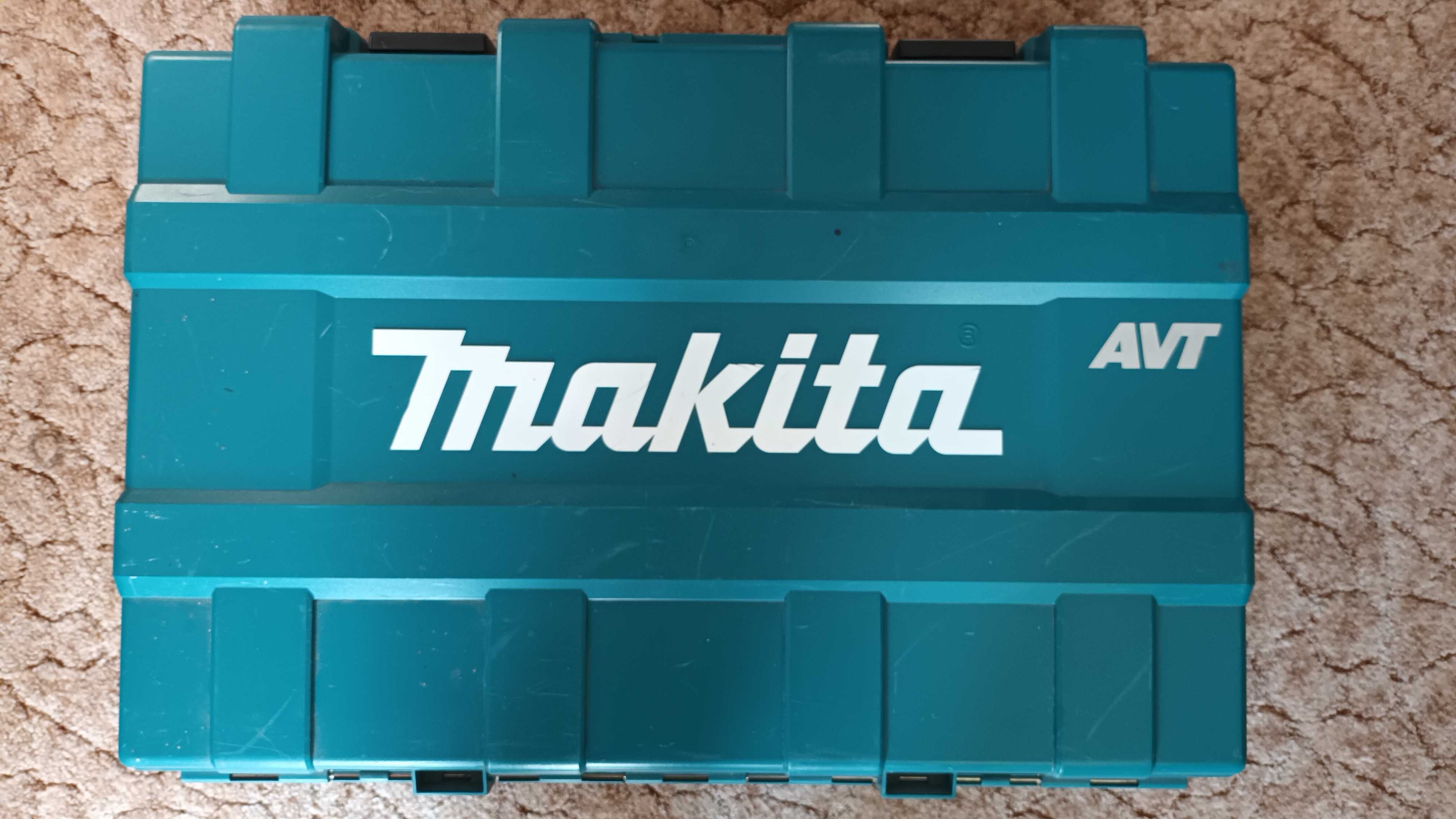 Młotowiertarka Makita 4011c