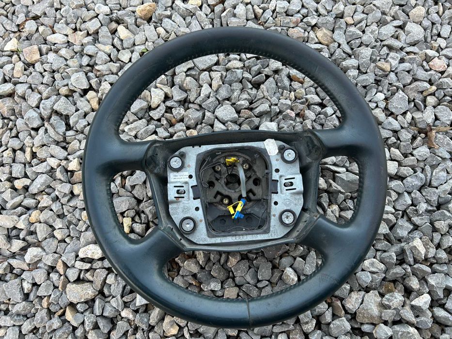 AUDI A4 B5 kierownica skora skórzana zielona / ŁADNA / wysylka