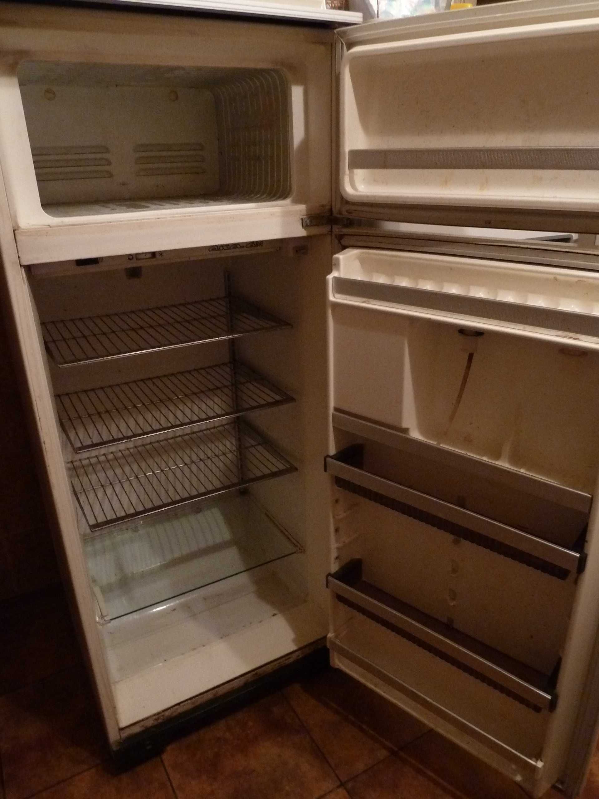 Холодильник Ока-6М (1989 г.), полурабочий